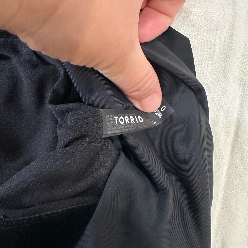 Torrid Black Crop Bikini Top - Picture 5 of 6